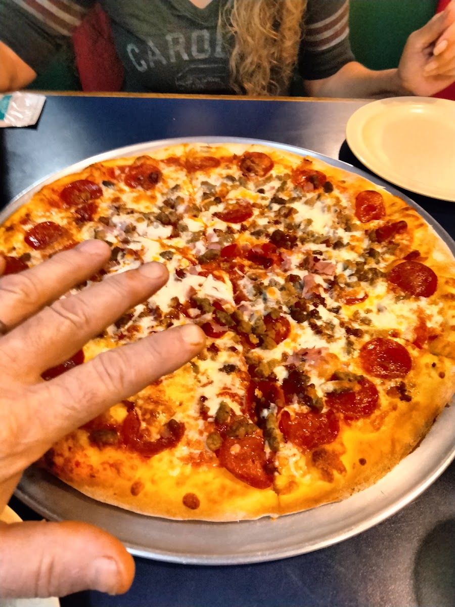 Tulio's Pizzeria & Restaurant Photo 10